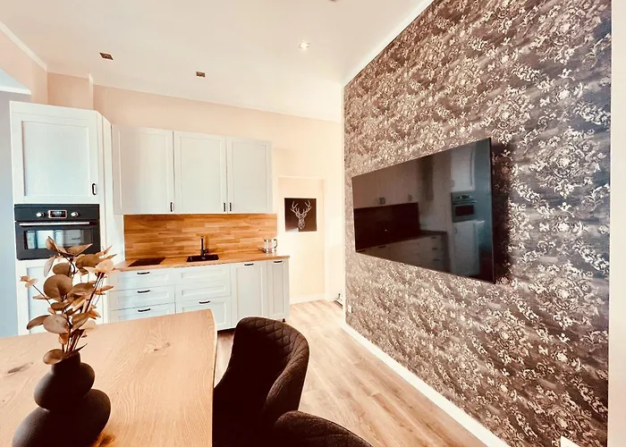 Casa Rehse I Loft-Apartment I Kostenlos Parken & Wlan I Self-Check-In I Oepnv I 65Zoll-Tv